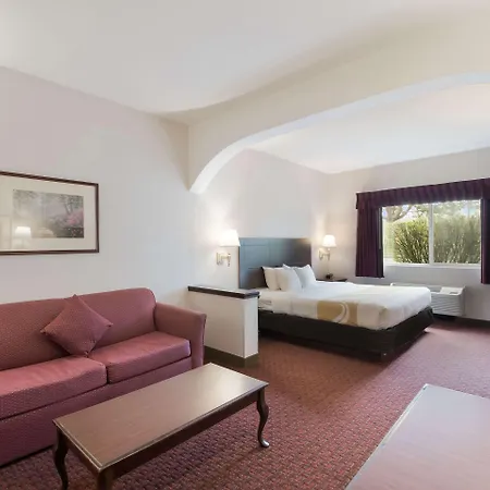 Quality Inn Grand Suites Bellingham Exterior photo